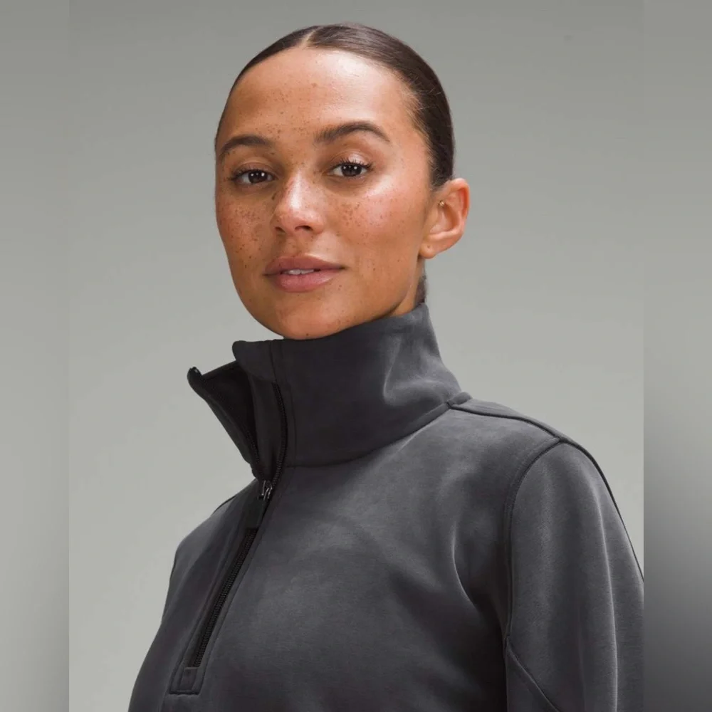 Lululemon Brushed Softstreme Half Zip size 2 $118 retail black - Picture 7 of 8
